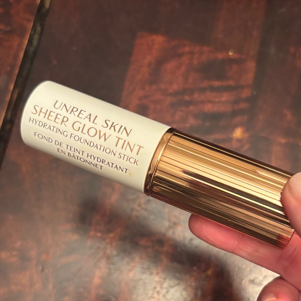 Charlotte tilbury sheer glow tint Shade 6